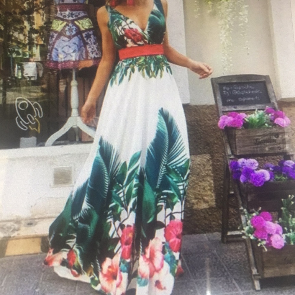 Pretty Flowing print  party dress